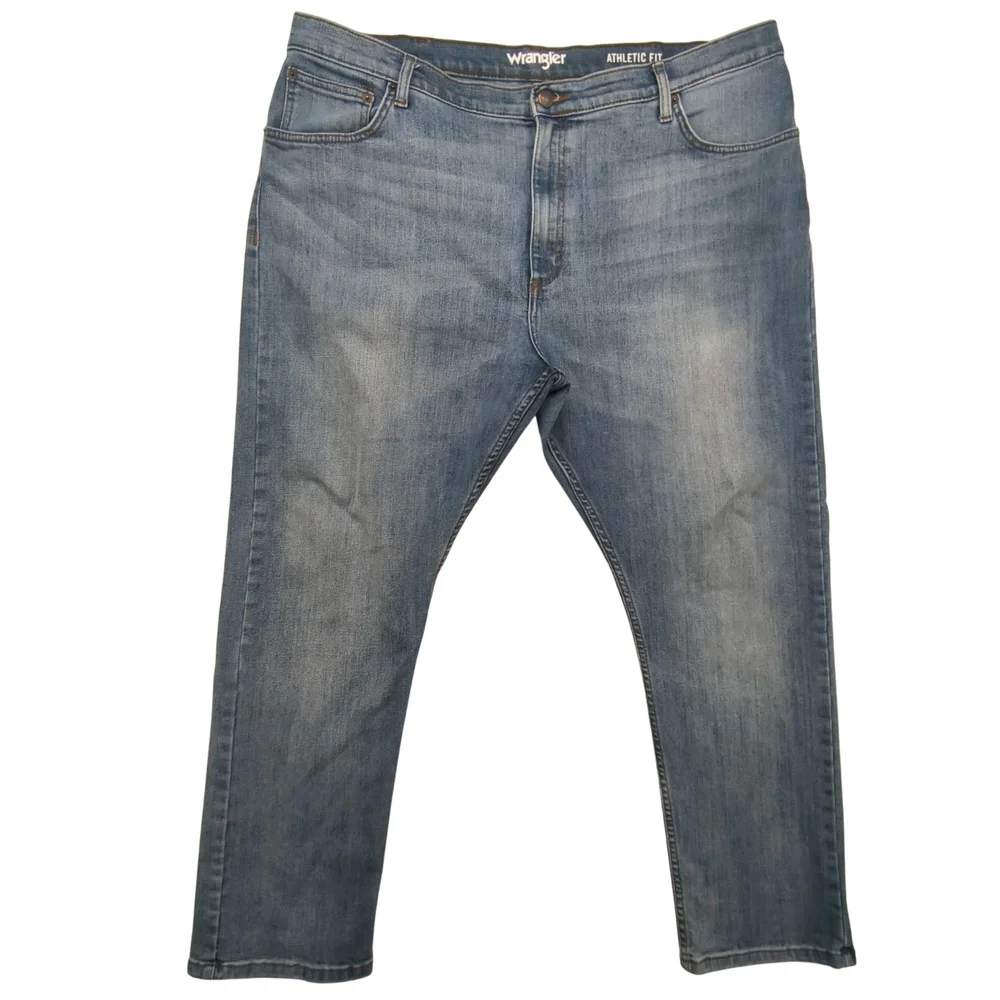 Wrangler Jeans Mens 42x30 Athletic Fit Blue Denim Stretch Straight Leg Casual